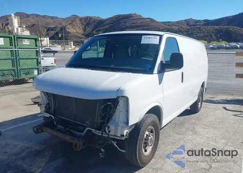 2014 GMC Savana 2500 Work Van из США, поврежденный, VIN 1GTW7FCA2E1905726